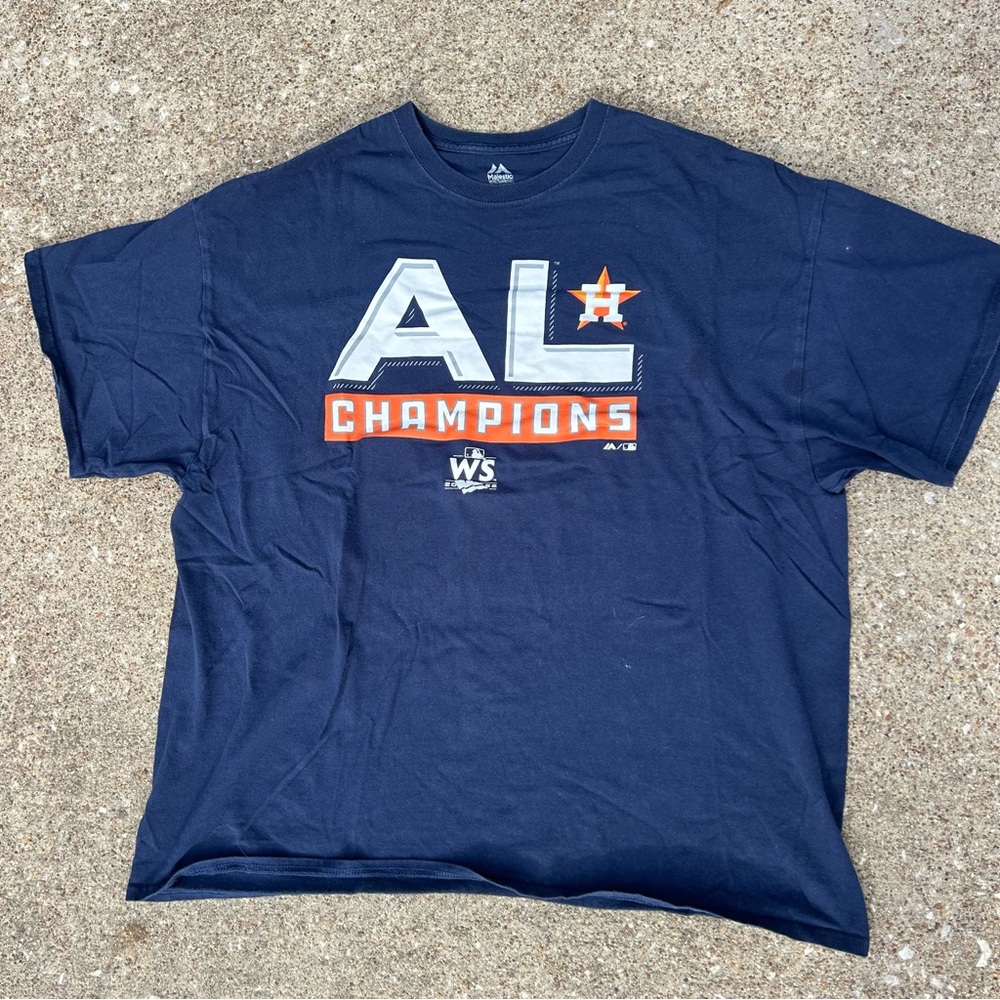 Majestic Navy Graphic Tee